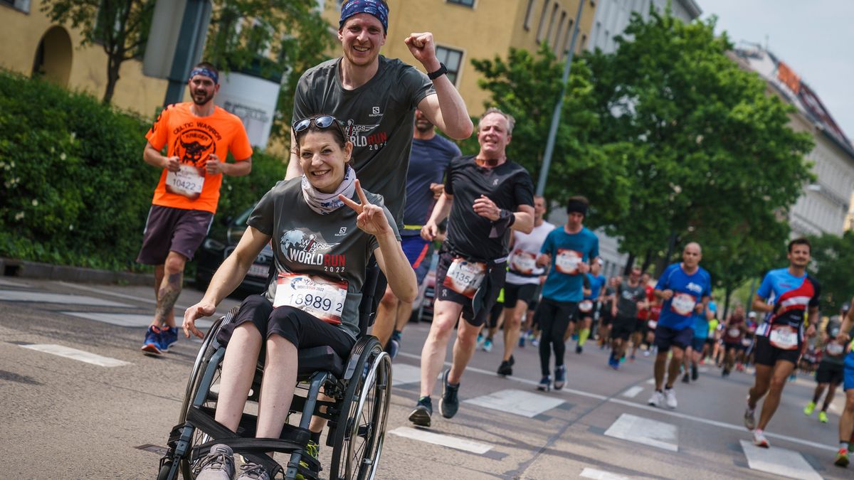 uczestnicy Wings for Life World Run