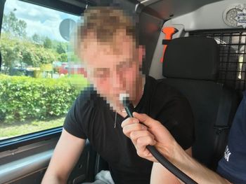 Mysłowice: 20-latek kierował bardzo niepewnie. Wydmuchał ponad promil