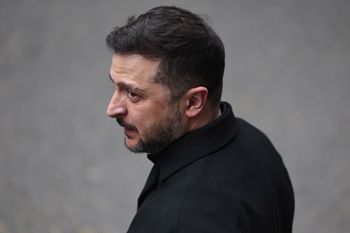 "Nie umrzemy w milczeniu". Ukraina blisko własnej balistyki