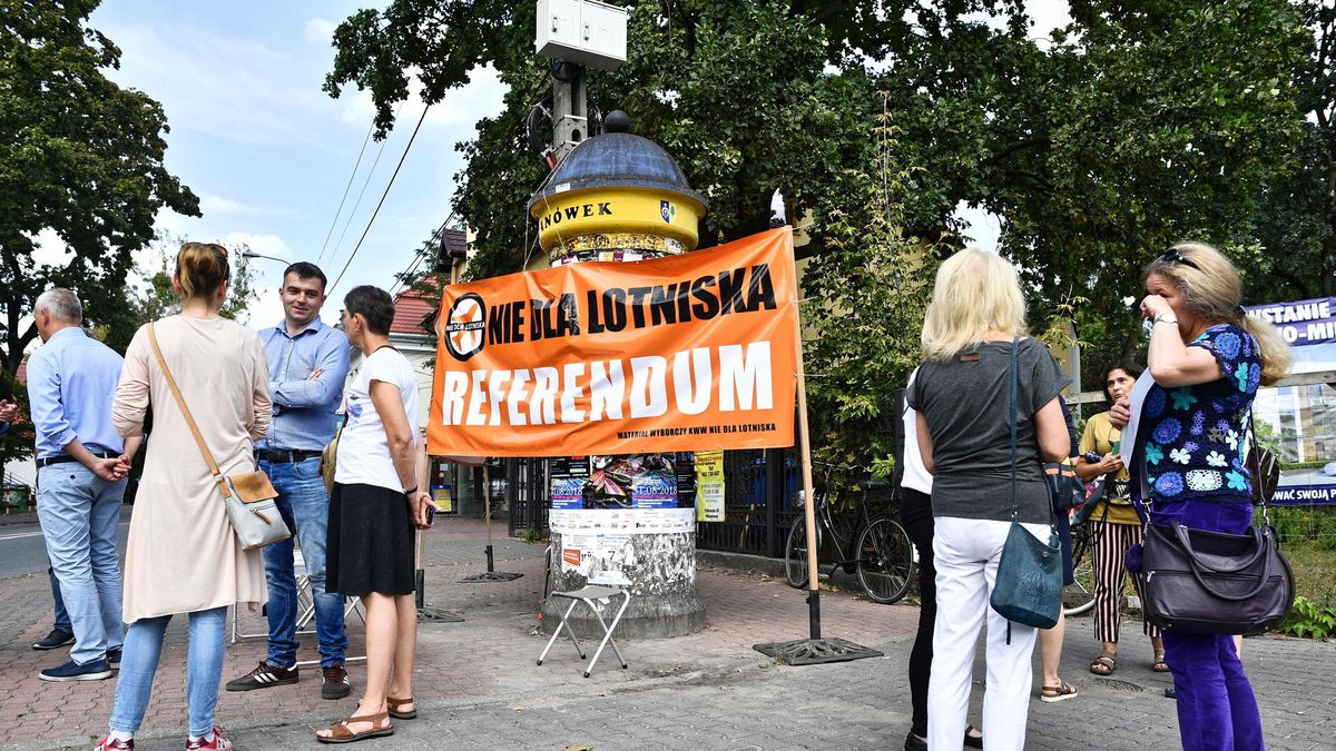 Podpisy pod referendum ws. lokalizacji CPK