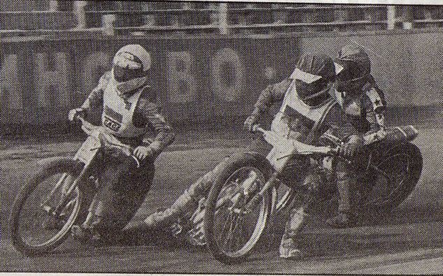 Do Bułgara (z lewej) przylgnęło miano żużlowego stylisty minionych lat