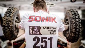 Rajd Dakar: Rafał Sonik wraca na szczyt, spory awans ciężarówki