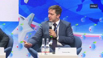 Sztuczna inteligencja trafia pod strzechy. Coraz więcej firm korzysta z nowoczesnych rozwiązań