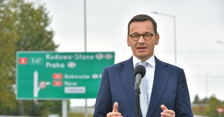 Budowa dróg. Rząd zajmie się we wtorek projektem Funduszu Dróg Samorządowych