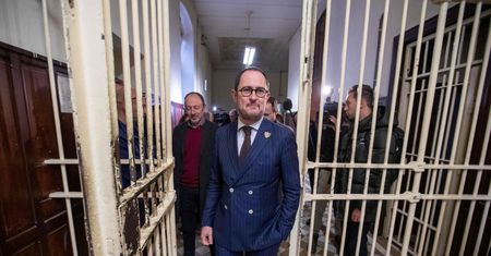 "Poważne zagrożenie". Jego dom otoczyła policja