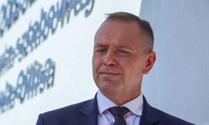Ma kucharza, a je pudełka. Tak wygląda dieta Nawrockiego