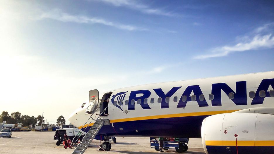 Ryanair poinformował, że zniesie opłatę za zmianę rezerwacji
