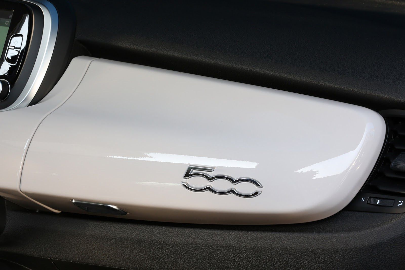 Fiat 500X - galeria zdjęć: studio, wnętrze i detale 64