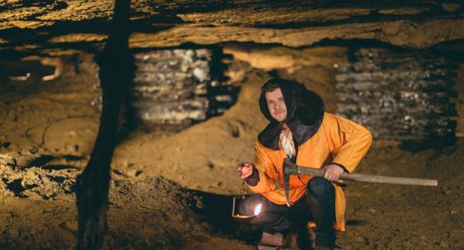 „Podróże z historią” Radosława Kotarskiego wracają do TVP2