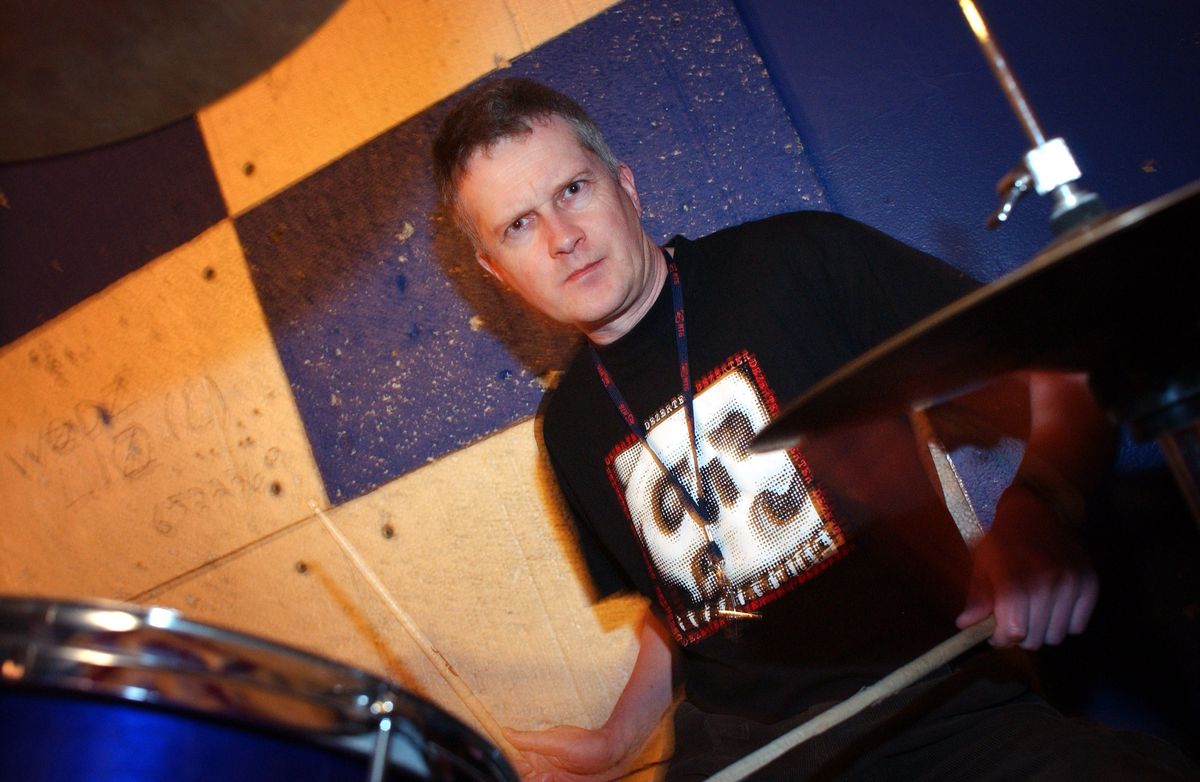 Krzysztof Grabowski, lider i perkusista punkowego zespołu Dezerter.
