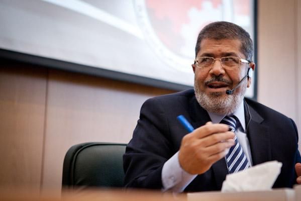 na zdj. Mohammed Mursi