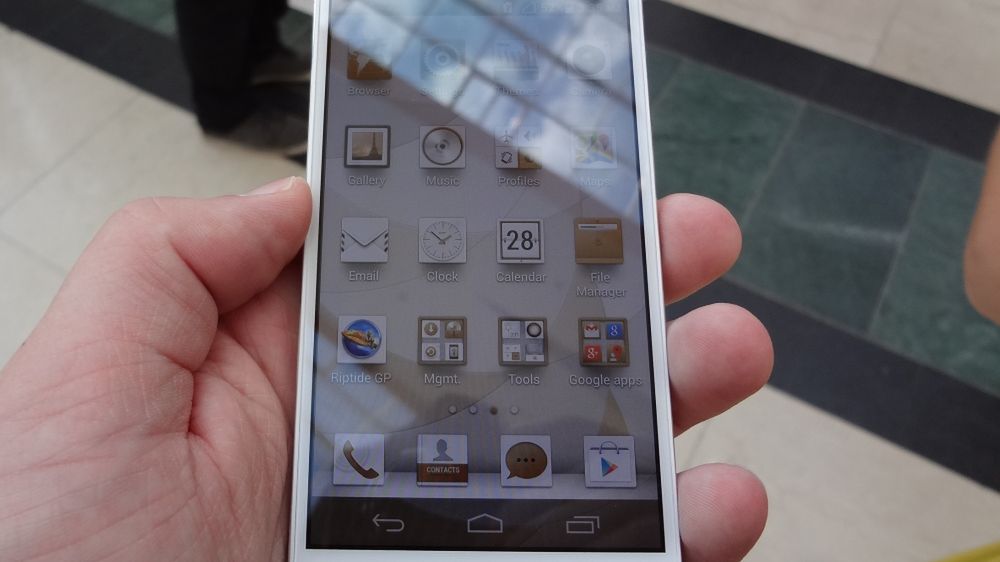 Huawei Ascend P6, czyli najcieńszy smartfon świata prezentuje się świetnie [pierwsze wrażenia] 1