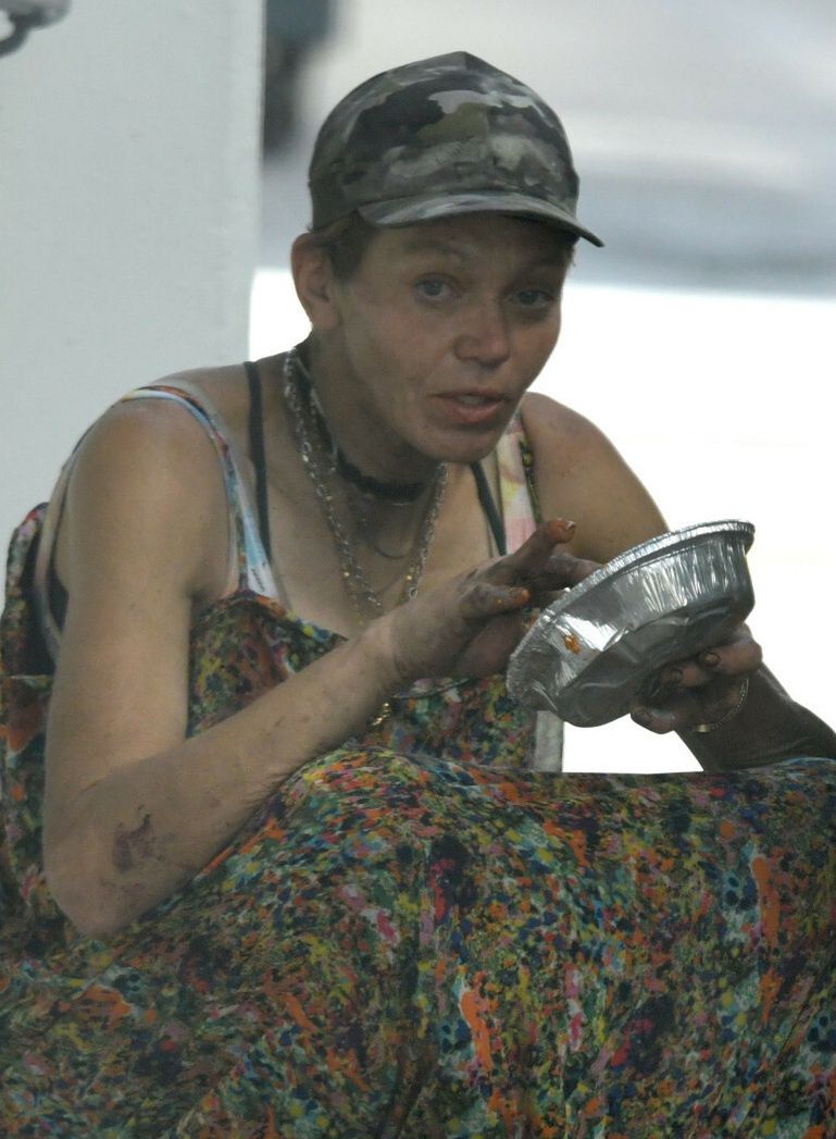 Loni Willison je na ulicy