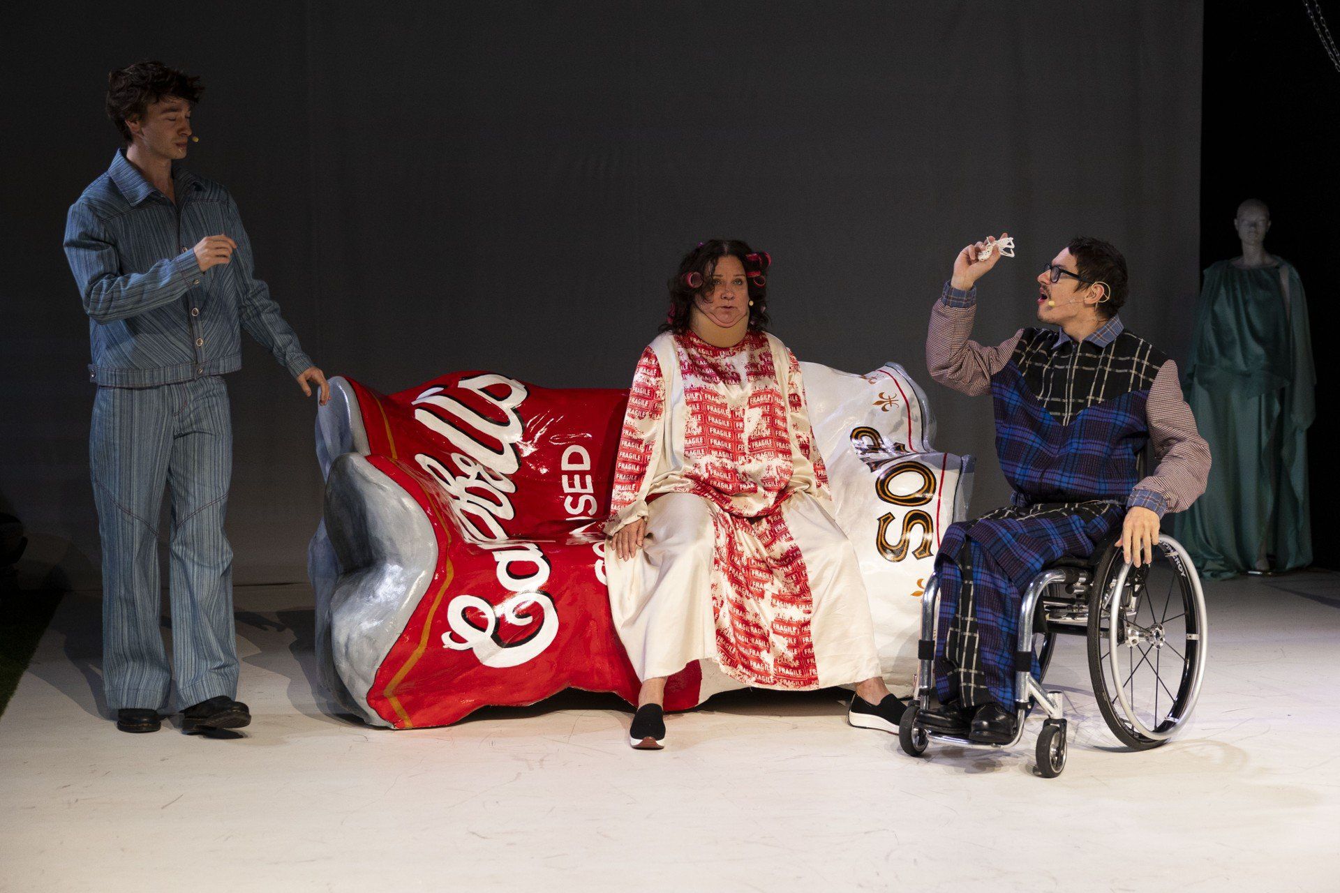 &#34;Co gryzie Gilberta Grape`a&#34; na młodzieżowej scenie Teatru Ludowego