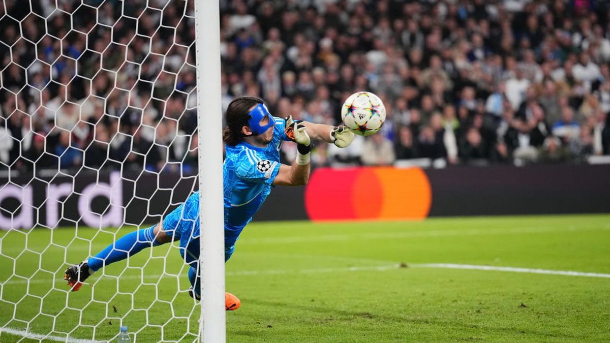 Getty Images / Lars Ronbog / Na zdjęciu: Kamil Grabara