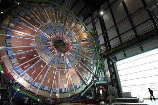 Kawałek bagietki uszkodził Wielki Zderzacz Hadronów