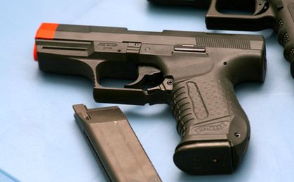 Zakaz sprzedaży zabawkowych pistoletów w sieciach handlowych w USA