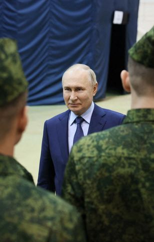 Rosja nie pokryje strat na froncie? "Machina wojskowa na krawędzi"