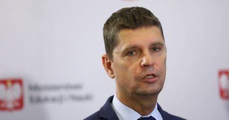 Sondaż o Polskim Ładzie. Reakcja wiceministra edukacji