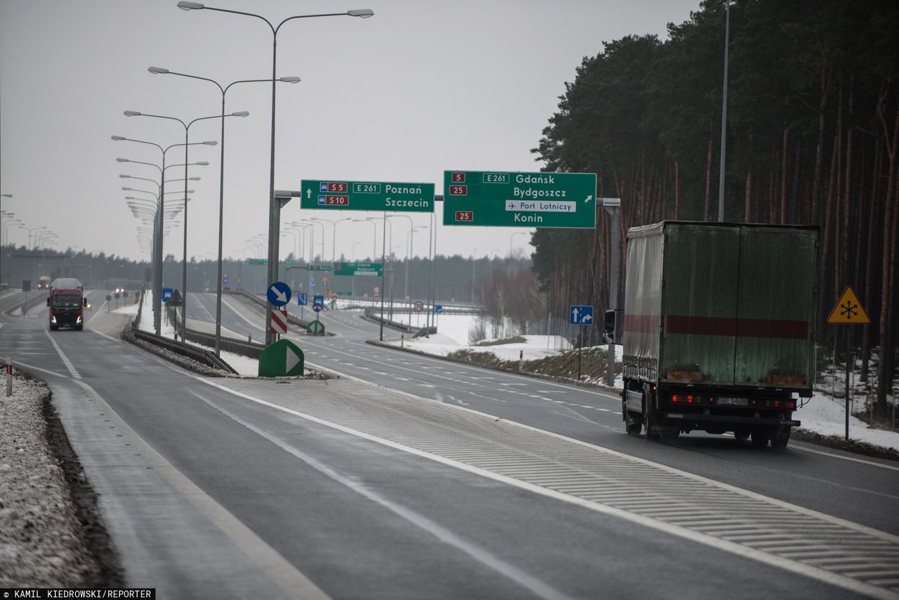 Na razie z ponad 500-kilometrowej trasy S10 powstały odcinki o łącznej długości45 km