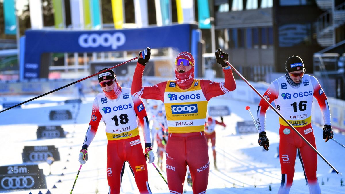 PAP/EPA / Fredrik Sandberg  / Na zdjęciu: Aleksander Bolszunow (w środku)