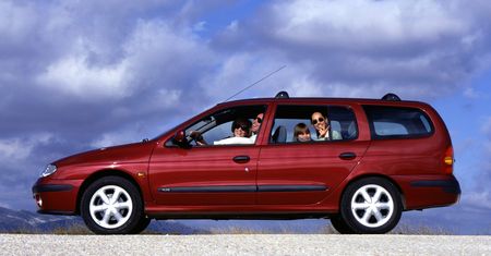 Sensowne auto za 5000 zł – Renault [część 15] – poradnik kupującego