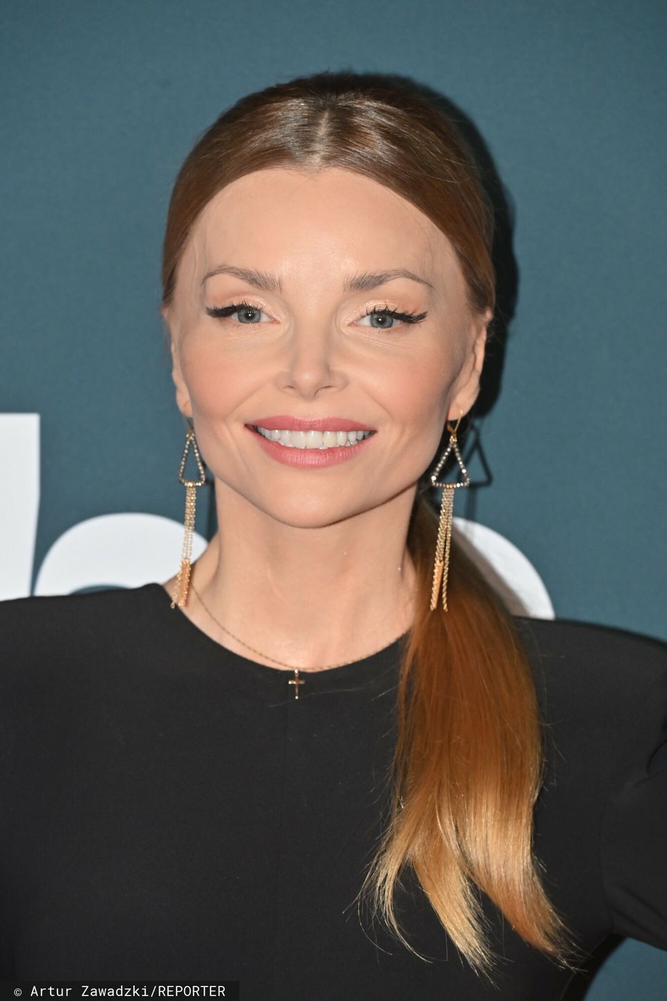 Izabella Miko