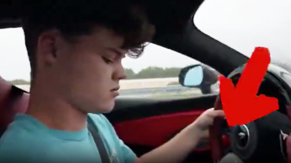 YouTuber Jack Harper rozbił McLarena i wszystko nagrywał