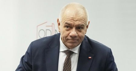 Znany polityk schudł 40 kg. Na czym polega "dieta Sasina"?