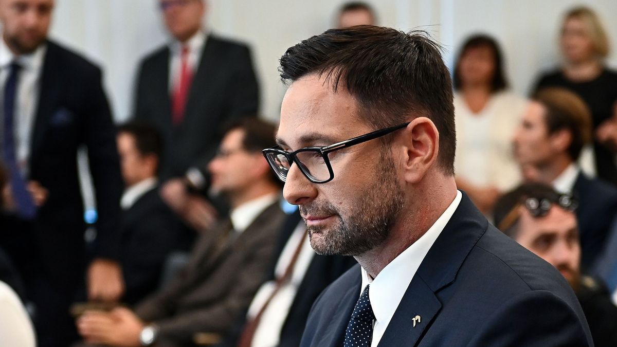 Daniel Obajtek pojawił się na mszy w intencji połączenia Orlenu i Lotosu