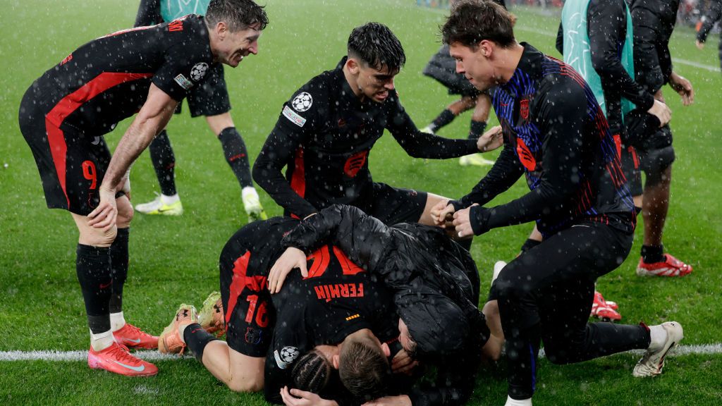 Getty Images / Na zdjęciu: radość piłkarzy FC Barcelony