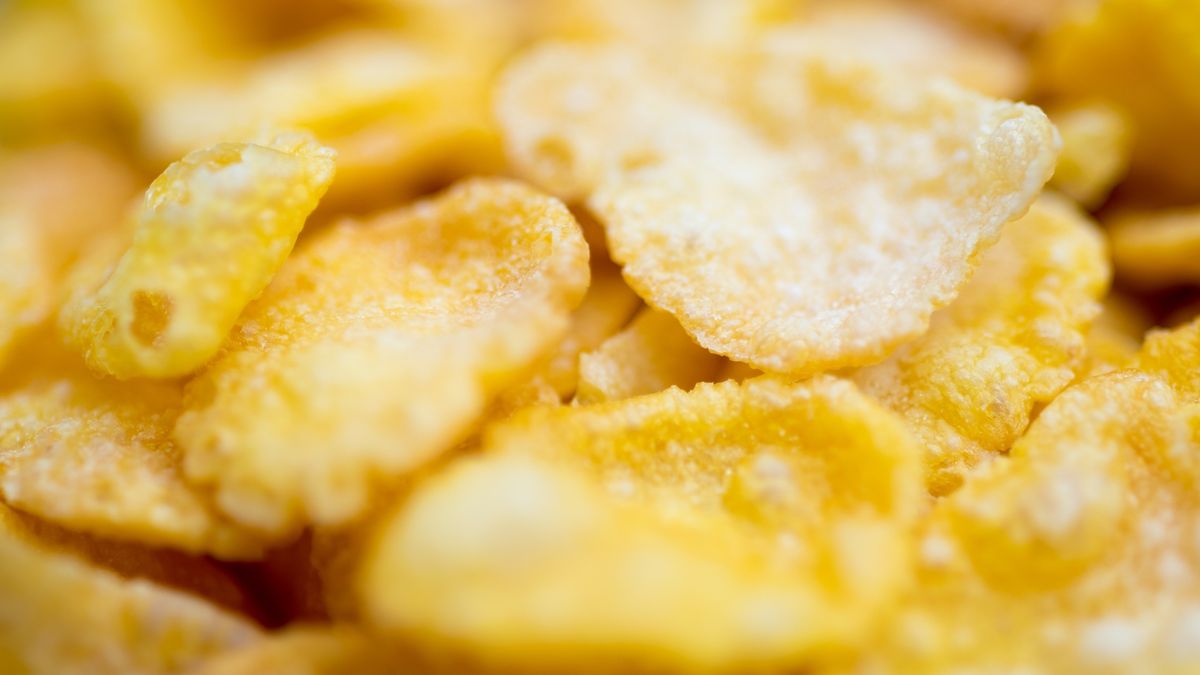 Lepiej zrezygnować z jedzenia słodkich płatków śniadaniowych