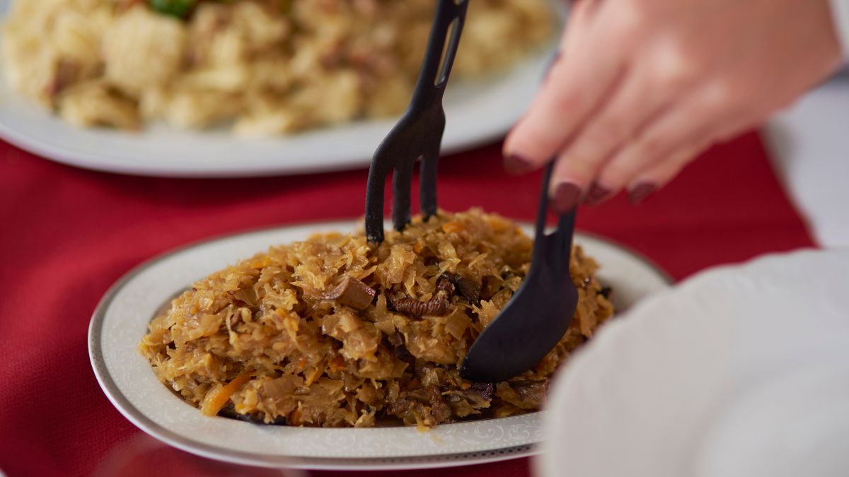 Kapusta wigilijna to prawdziwy klasyk wśród świątecznych dań