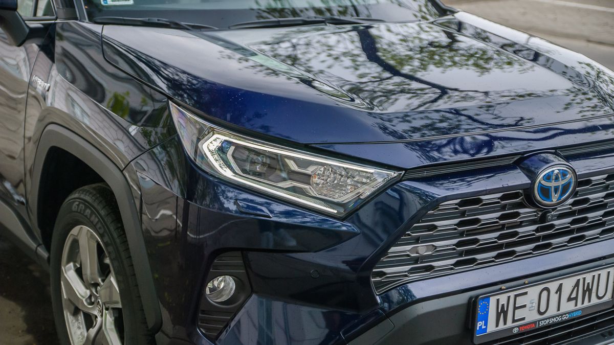 Toyota RAV4 jest najczęściej kradzionym autem wśród pojazdów z warszawskimi tablicami