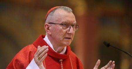 Dawanie broni Ukrainie błędem. Kontrowersyjne słowa kardynała
