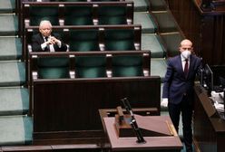 Koziński: "Platforma miała ścigać PiS. Znalazła się w kleszczach między Lewicą i Hołownią" [OPINIA]