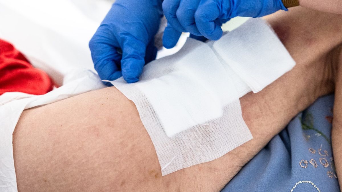 Seroterapia to metoda leczenia polegająca na zastosowaniu surowicy odpornościowej.