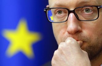 Ukraina: walki na wschodzie i przełomowe decyzje w Kijowie