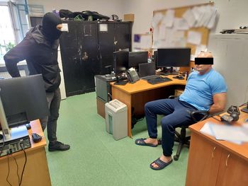 Warszawa: Areszt dla pięciu zatrzymanych do usiłowania uprowadzenia