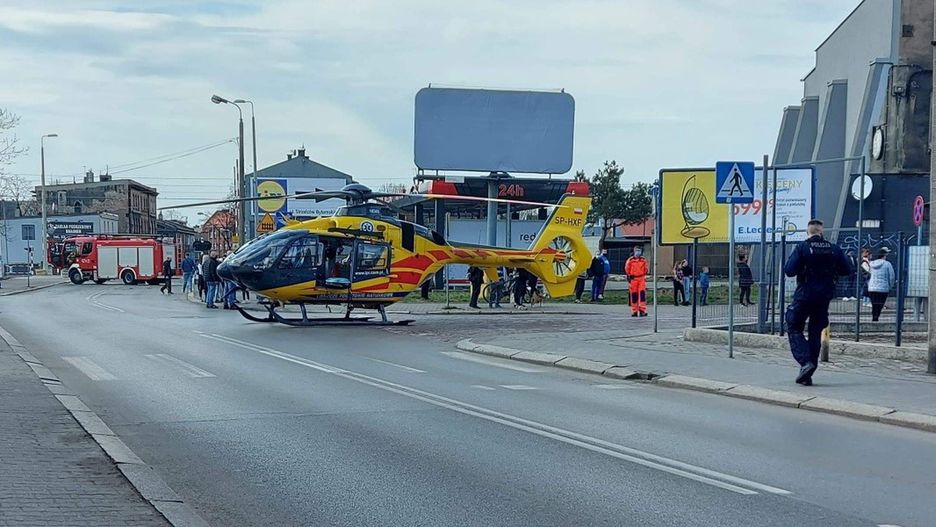 Śląskie. W centrum Chorzowa lądował helikopter Lotniczego Pogotowia Ratunkowego. 