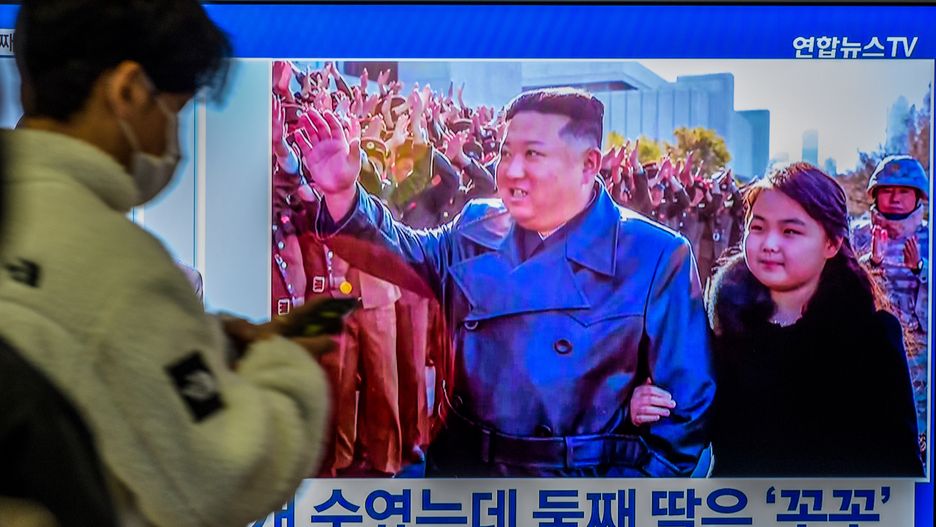 SEOUL, SOUTH KOREA - 2022/11/27: A TV screen at the Yongsan Railway Station displays a picture of North Korean leader Kim Jong Un and his second child, Kim Ju-ae during a Korean Central News Agency (KCNA) news program. (Photo by Kim Jae-Hwan/SOPA Images/LightRocket via Getty Images)