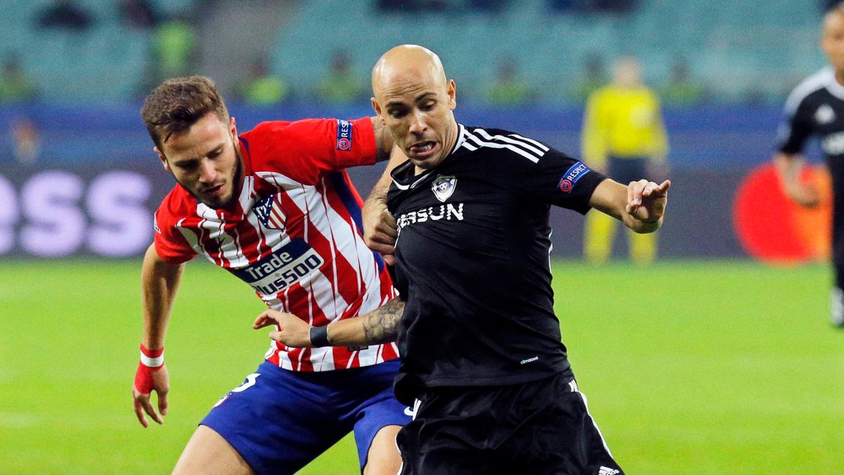 Saul Niguez (z lewej) oraz Richard Almeida (z prawej)