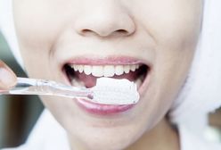 Wybielanie zębów - 5 sposobów na białe zęby