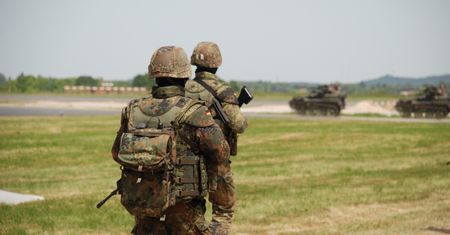 Media: Niemcy wydadzą setki miliardów na zbrojenia. Lista zakupów ma 39 stron