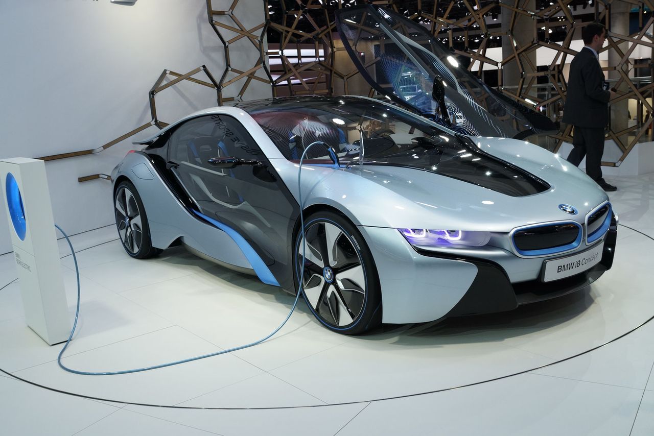 BMW i8