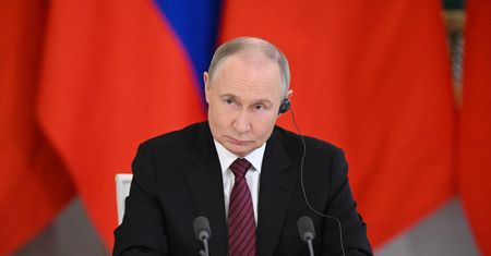 Putin proponuje rozmowy pokojowe w Stambule. Zełenski wzywa do natychmiastowego zawieszenia broni