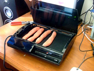 Najdziwniejsze modyfikacje konsol na świecie. Fajka z pada do Xboxa i grill z PlayStation 3 4