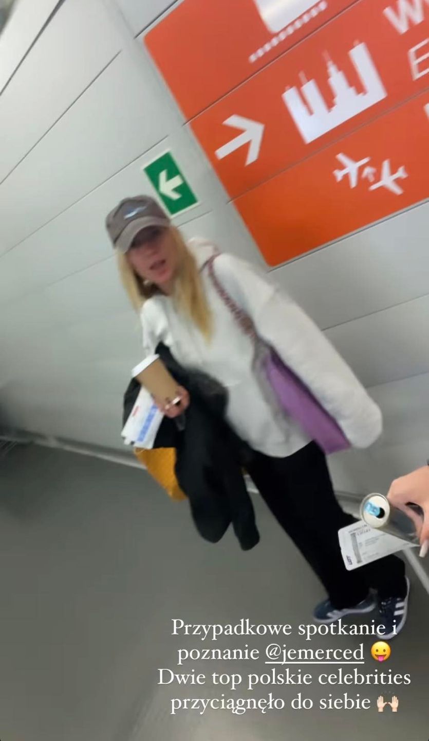 Jessica Mercedes ucieka przed Caroline Derpieński