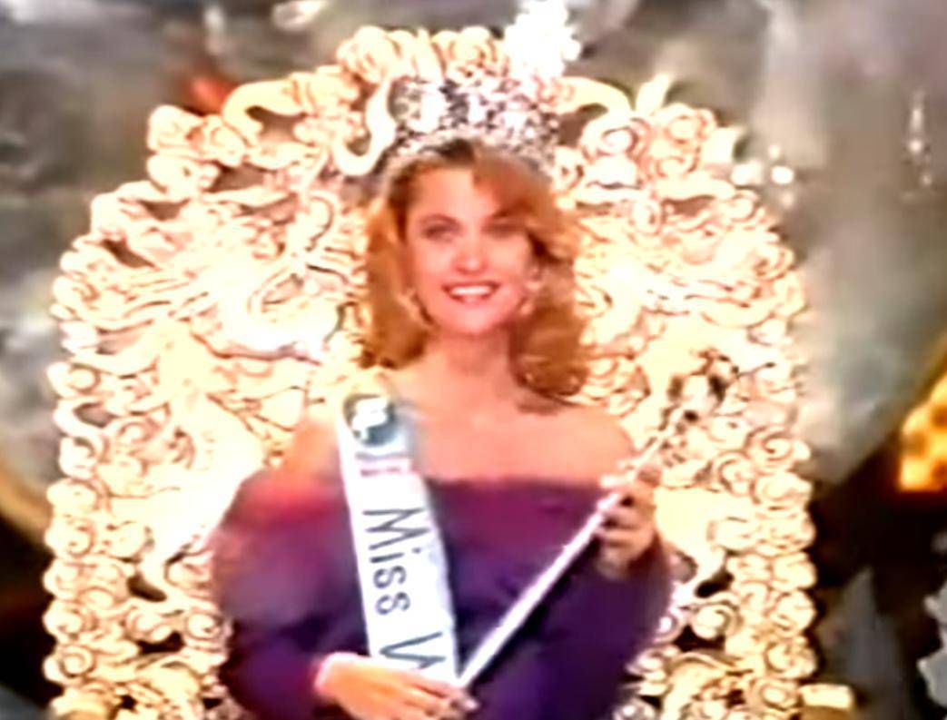 Aneta Kręglicka na Miss World 1989