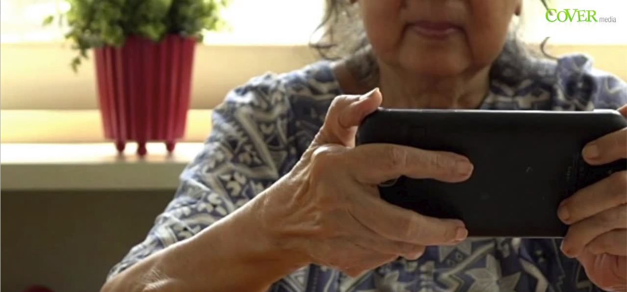 Korzystanie z internetu w czasie pandemii minimalizuje ryzyko depresji u starszych osób.